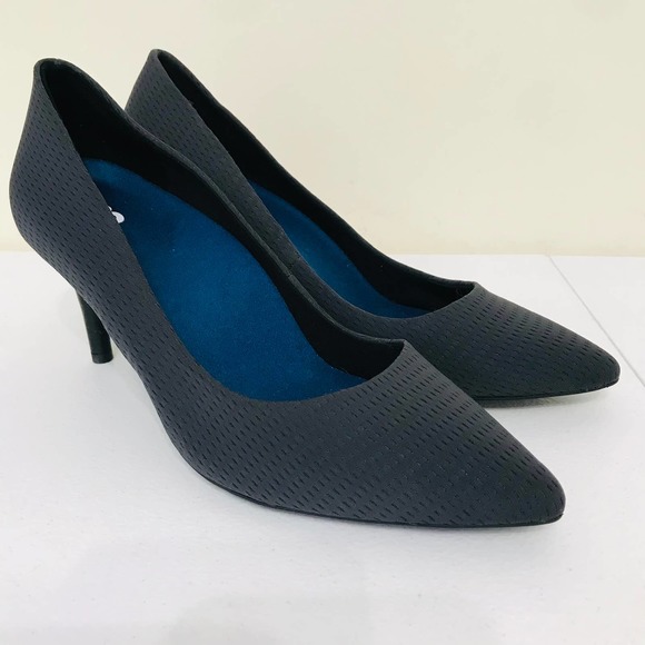 Betabrand Mile Marker Gray Pointed Toe Heels Pumps Women's Size 10.5 - Picture 3 of 8